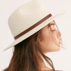 NWT Free People Wythe Leather Band Felt Hat